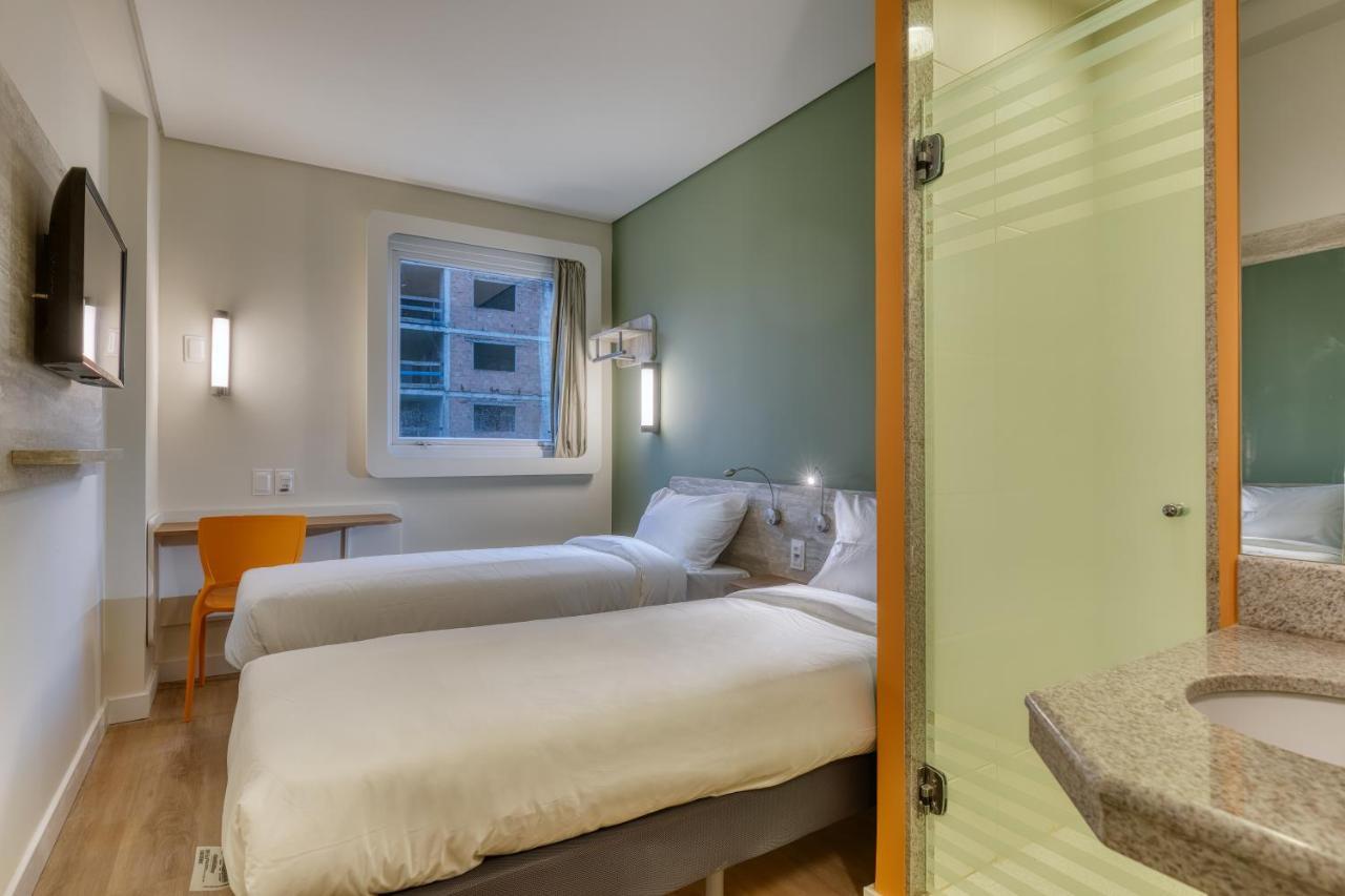 Ibis Budget Bh Savassi Белу-Оризонті Екстер'єр фото